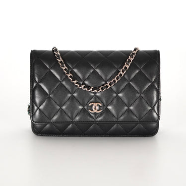 Chanel WOC black leather ref. 7972