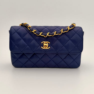 Chanel mini vintage