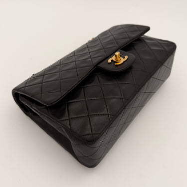 Chanel Timeless 25 Classic double flap bag black lambskin leather vintage