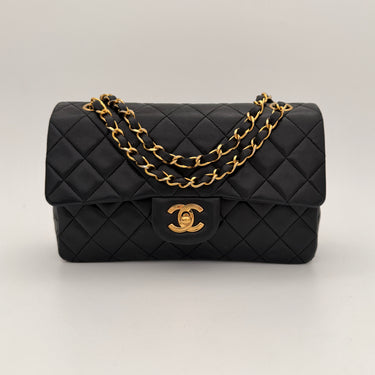 Chanel Timeless 23 Classic double flap bag black lambskin leather vintage