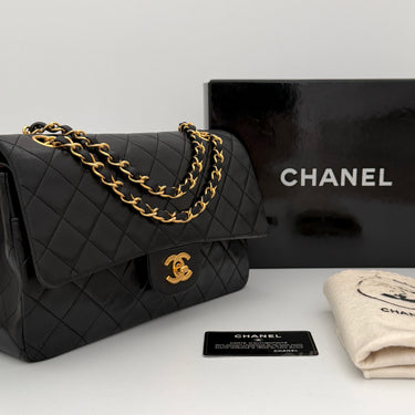 Chanel Timeless 25 Classic double flap bag black lambskin leather vintage