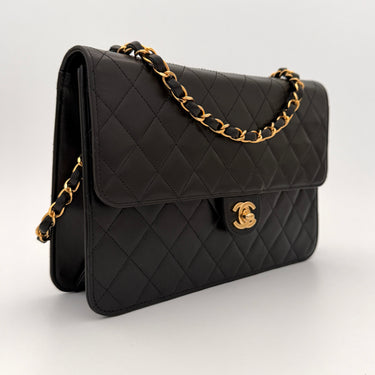 Chanel mid flap black vintage ref. 8065