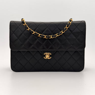 Chanel mid flap black vintage ref. 8065