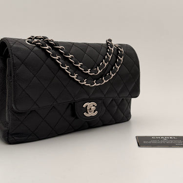 Chanel Timeless 25 black caviar